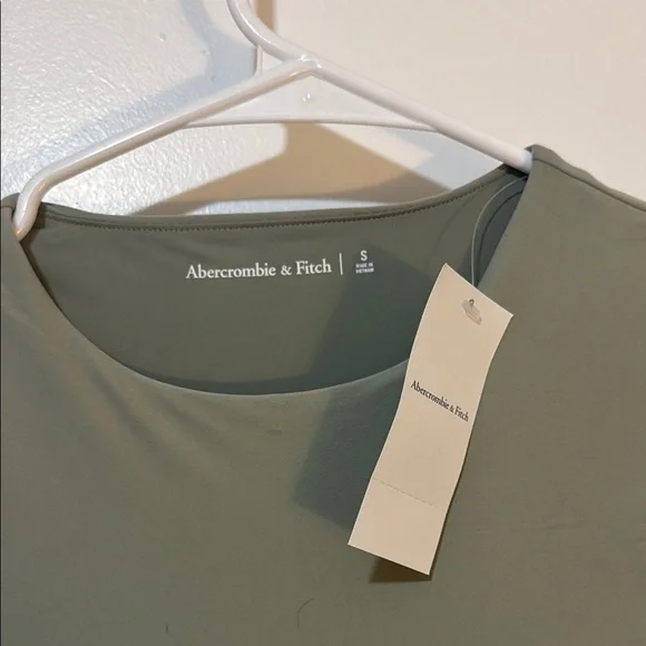 Abercrombie & Fitch Olive Green Bodysuit - Picture 2 of 3